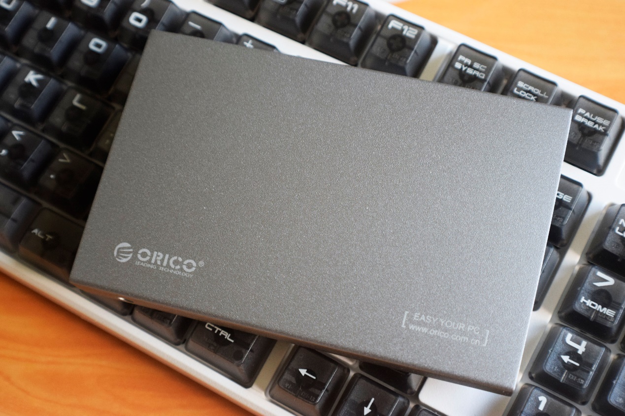 威盛主控 速率稳定 的ORICO 2518C3 TYPE-C